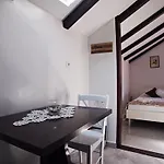 & Stipcic Трогир