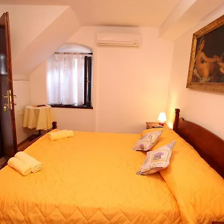 Rooms & Studio Stipcic Trogir