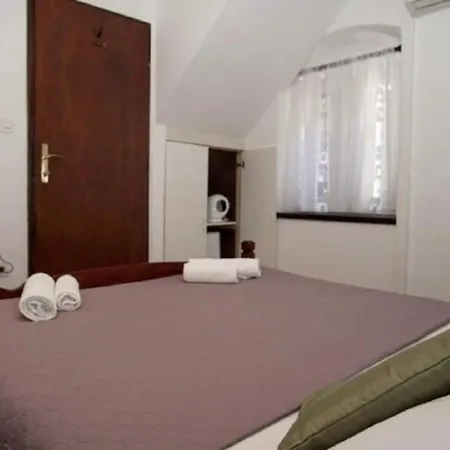 & Stipcic Vendégház